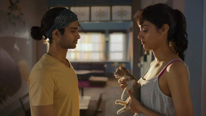 Max, Min and Meowzaki - Nassar and Nafisa Ali: Nursing-Home Rebellion With Genuine Charm
